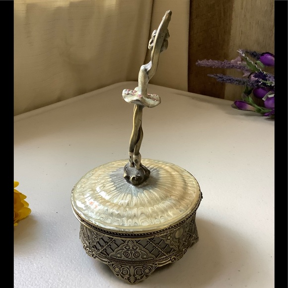 Vintage Bronze Gilded Ormolu Ballerina Music Box - Picture 4 of 14